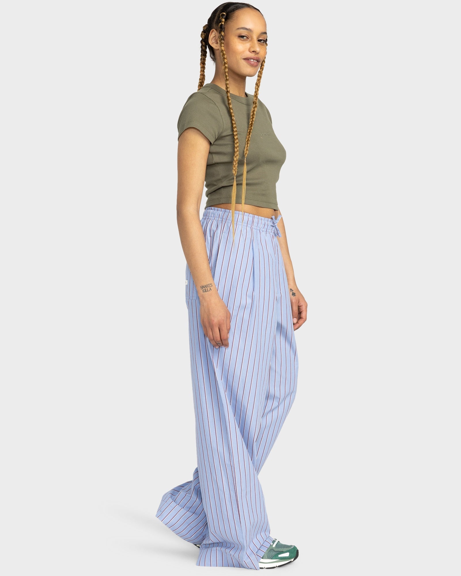 Womens Chillin Pants