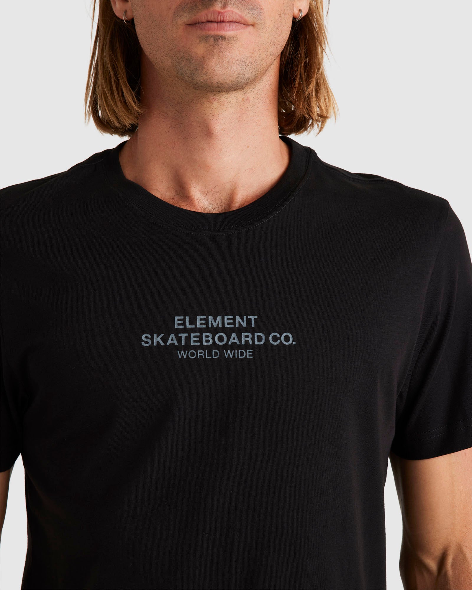 ulyzt00195_element_fbk_dtl1